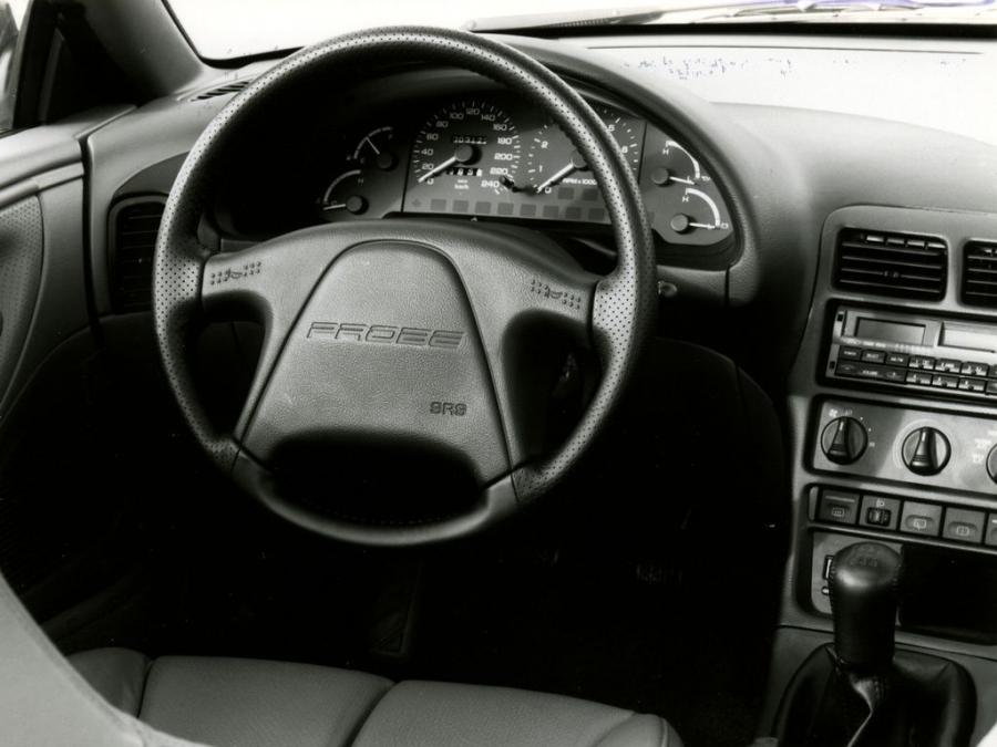  Ford Probe 1992 года  (EU) (фото 9 из 15)